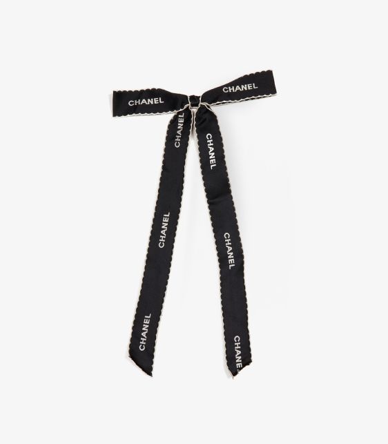 Chanel Black Satin Vintage Ribbon Pin at Xupes