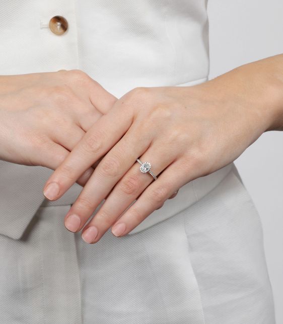 0.38ct Oval Cut Diamond Platinum Soleste Ring