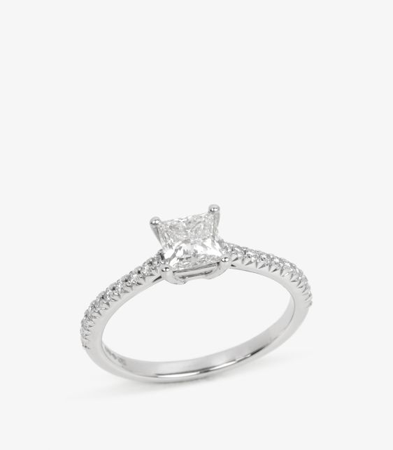Tiffany & Co. 0.70ct Princess Cut Diamond Platinum Novo Ring at Xupes