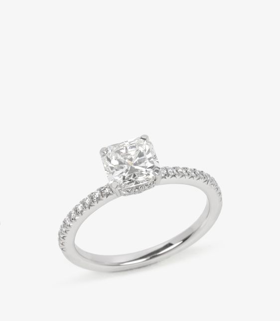Tiffany & Co. 1.01ct True Diamond Platinum Ring at Xupes