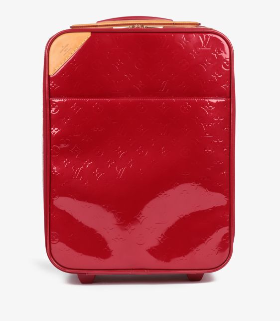 Pomme D'Amour Monogram Vernis Leather Pegase 50