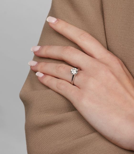 1.04ct Cushion Cut Diamond Platinum Soleste Ring