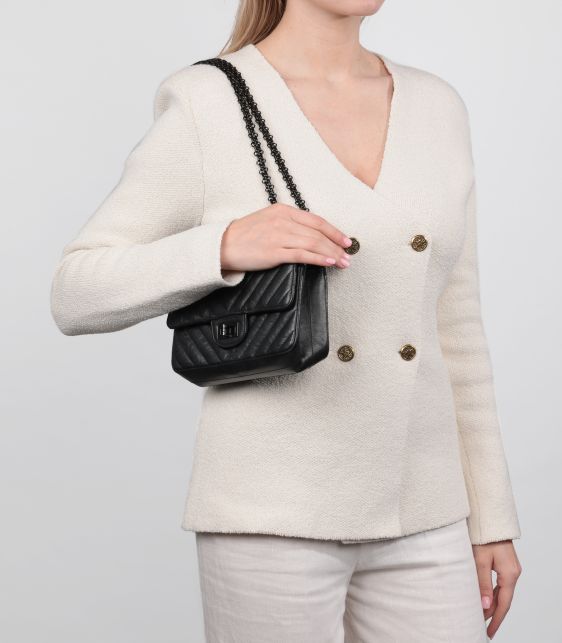 Black Chevron Quilted Crinkled Calfskin Leather SO Black 224 2.55 Reissue Single Flap Bag