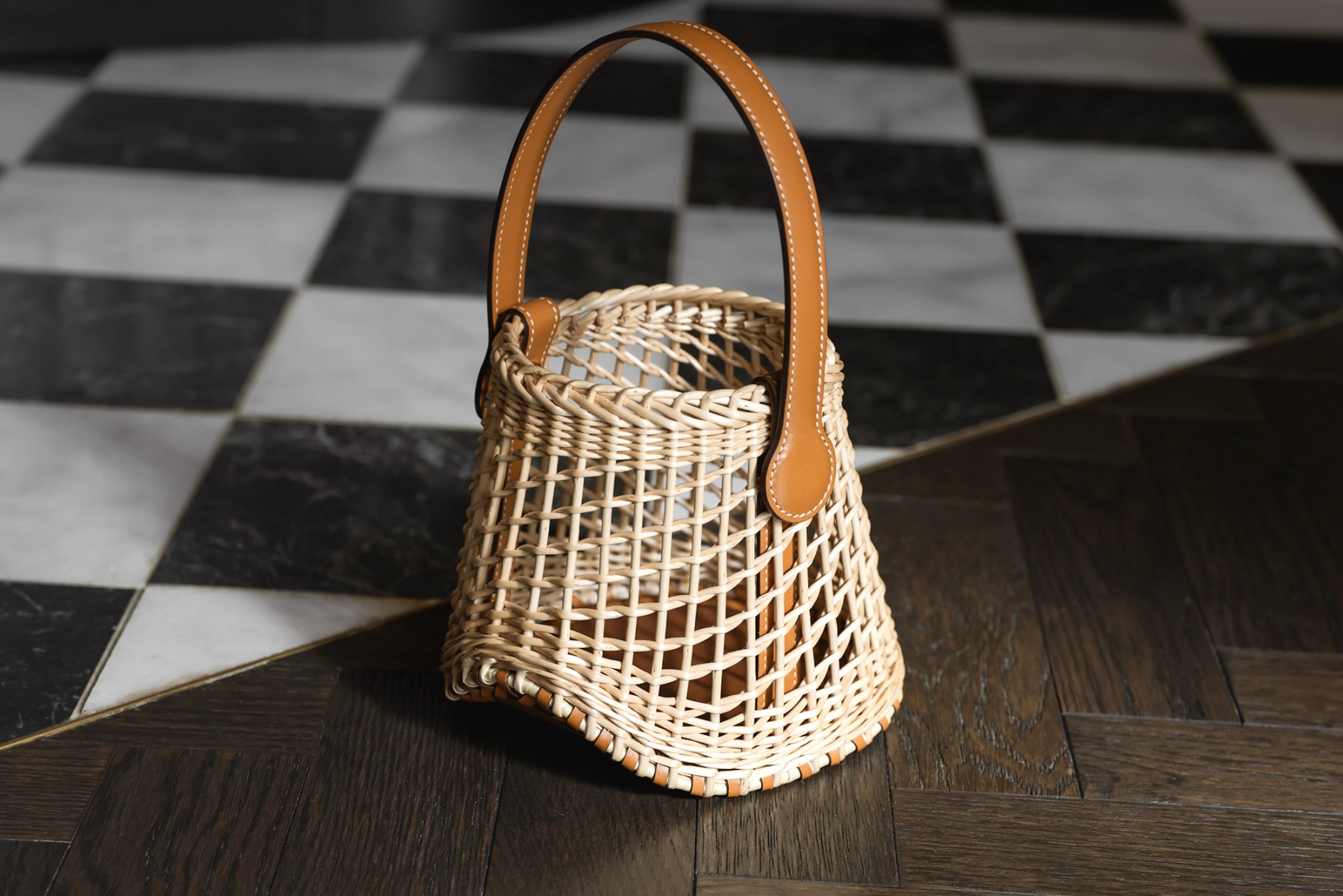 Herm&egrave;s Natural, Fauve Veau Butler Calfskin & Woven Osier Wicker Sabot Picnic Basket Bag