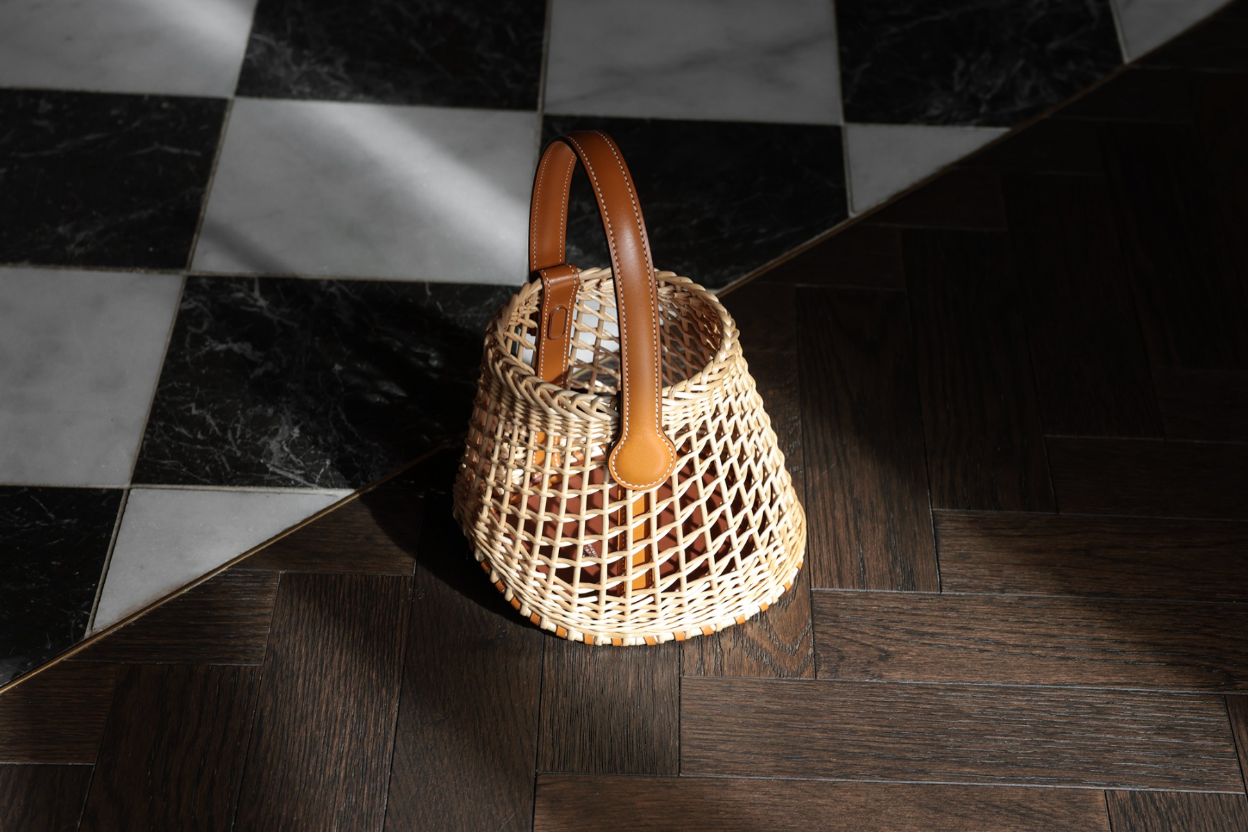 Herm&egrave;s Natural, Fauve Veau Butler Calfskin & Woven Osier Wicker Sabot Picnic Basket Bag